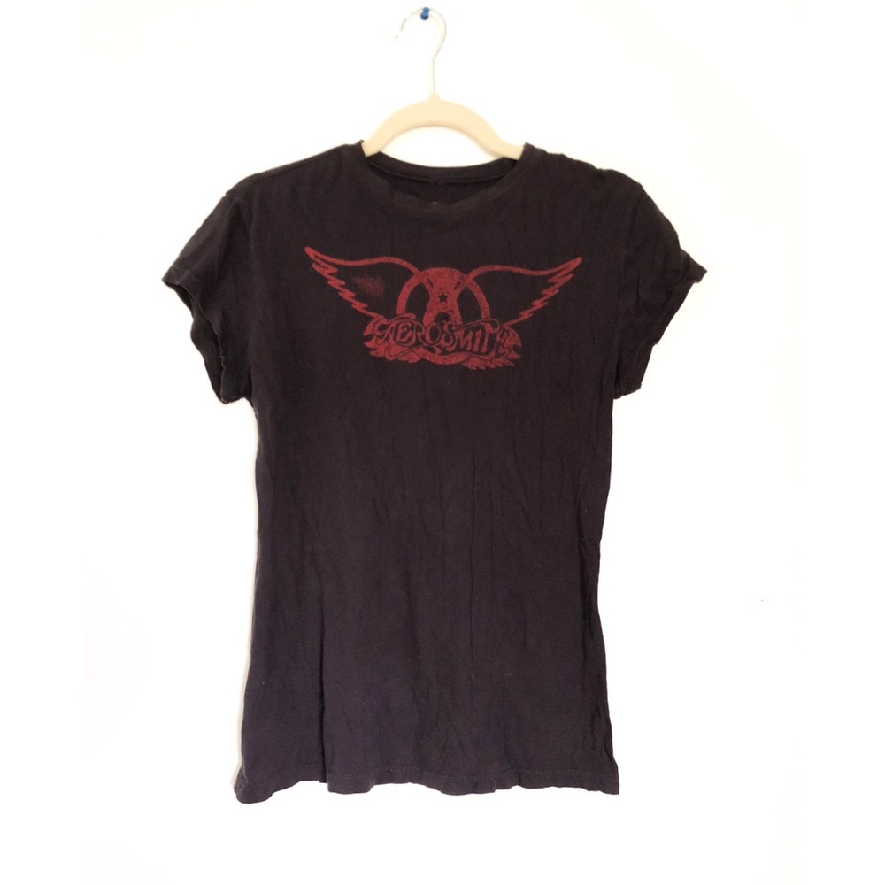 Vintage Vinyl Aerosmith BAND TEE!